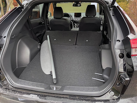 Editorial 2024 mitsubishi eclipse cross noir td 240220 21 pb