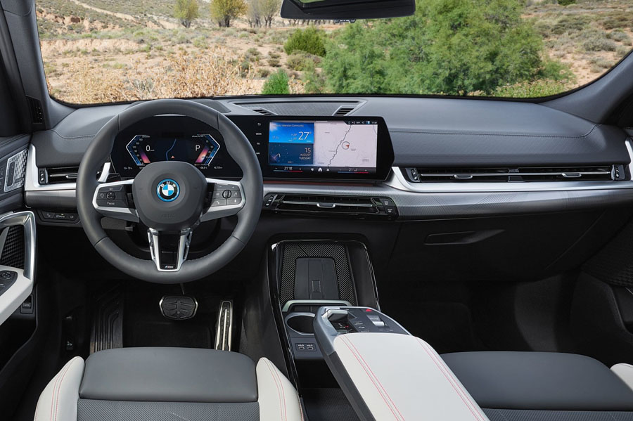 BMW-iX2-2024-1600-2d.jpg