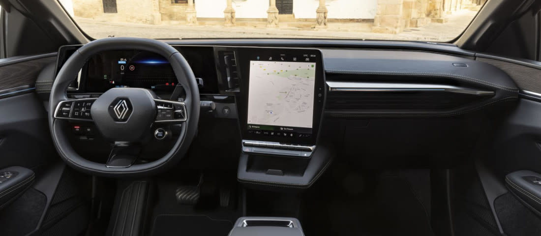 renault-megane-e-tech-interieur