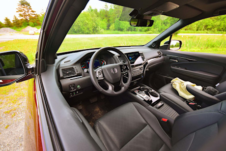 Editorial 2019 honda passport touring 15 jp