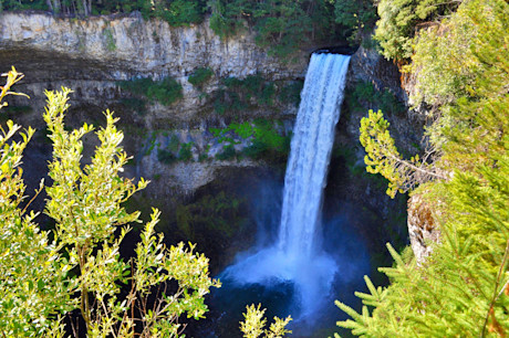 Editorial 07 mb brandywine falls