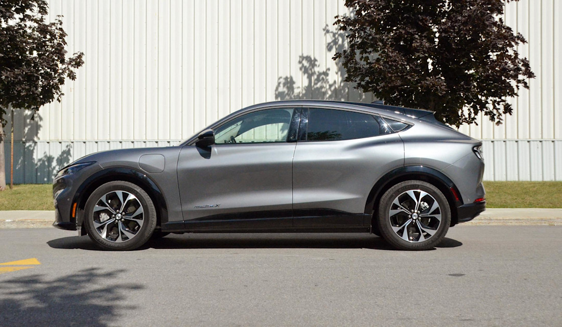 Ford Mustang Mach-E Premium RWD 2021 : essai routier Image