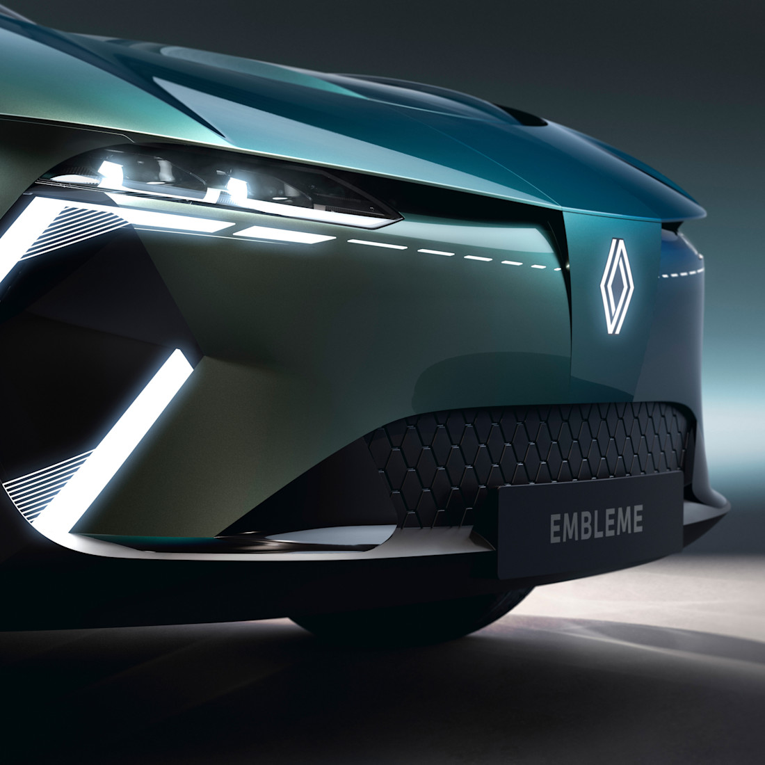 renault-embleme-waterstofauto-met-1000-km-actieradius-maar-niet-heus-2024-08.jpg