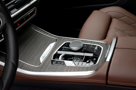 BMW X5 xDrive50e 2024 : essai routier Image