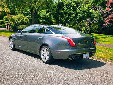Editorial 2016 jaguar xjl portfolio sh 07