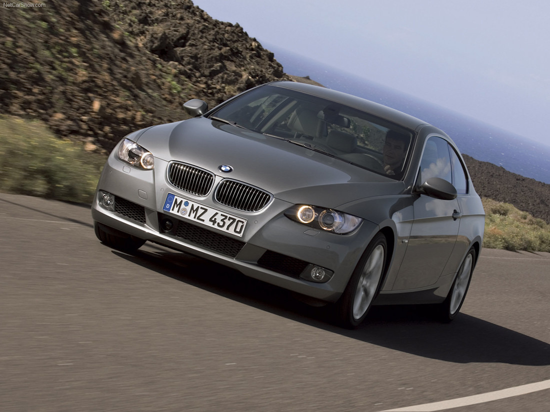 BMW-335i_Coupe-2007-1600-07