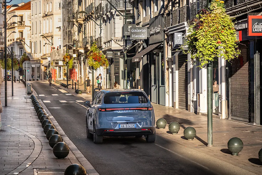 BEBE20251030 Review Leapmotor B10 06