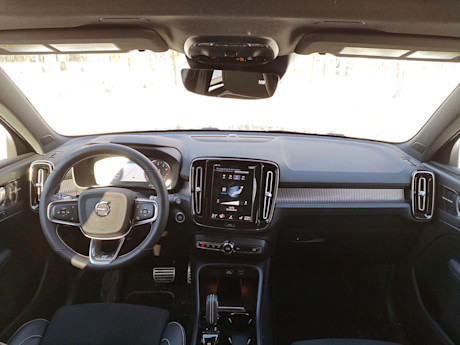 Volvo XC40 2020 : essai routier Body Image