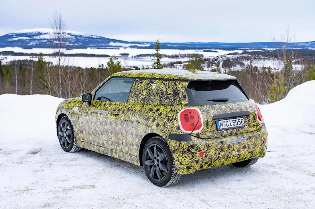 Mini Hatch teaser (2022) statisch, achteraanzicht