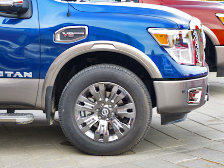 Editorial 2017 nissan titan 10 jb