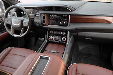 Editorial 2023 gmc yukon denali ultimate 23 jm