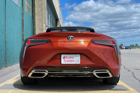 Editorial 2022 lexus lc 500 convertible 10 ct