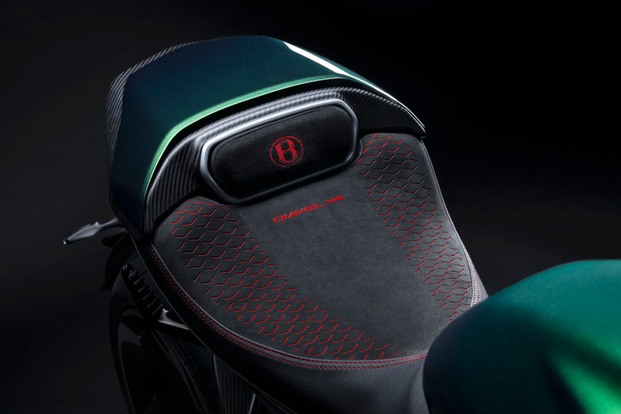 Ducati Diavel for Bentley - 7.jpg