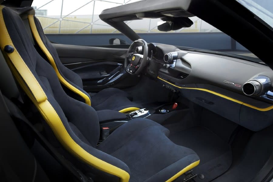Ferrari-SP-8-2024-1024-06.jpg