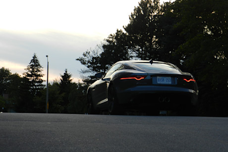 Editorial 2016 jaguar f type v6 5