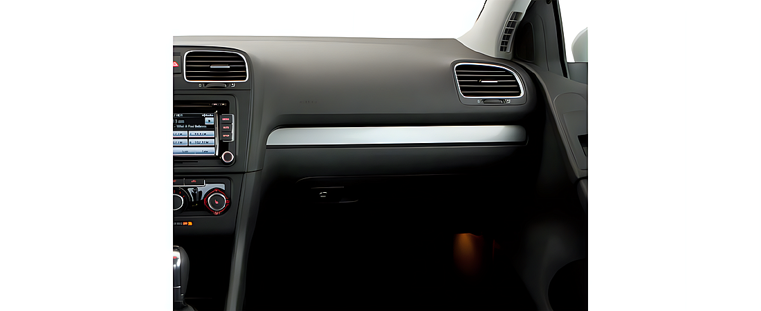 Volkswagen Golf 2011 36