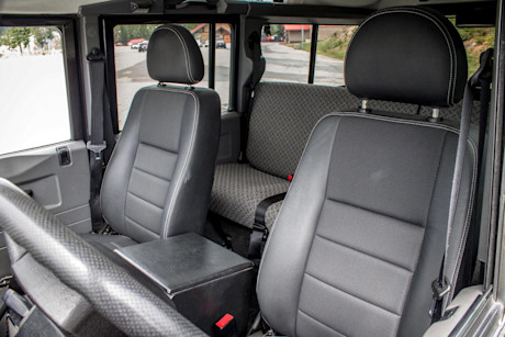 Editorial 2000 land rover defender 110 bm 16