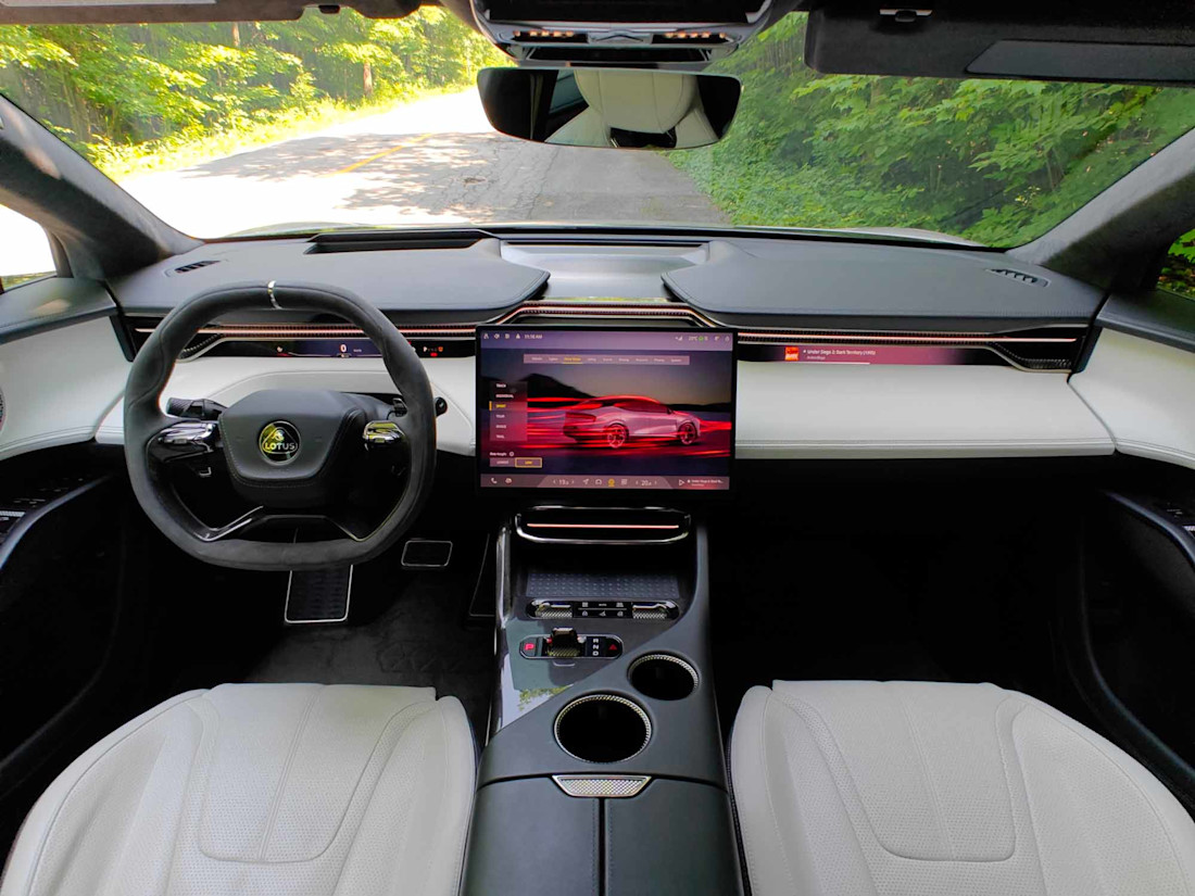 What do We Lose When Sports Cars Go Big - NF - BH - 260716 - 3.jpg