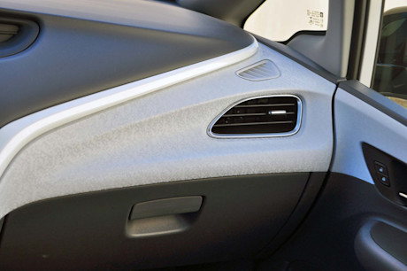Editorial 2020 chevrolet bolt 28 mb
