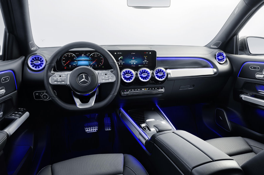 Mercedes-Benz GLB 180 (3).jpg