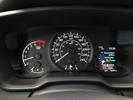 Editorial 2021 toyota corolla l 6mt 13 pb