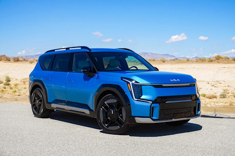 Editorial 2024 kia ev9 fd 230912 04 jl