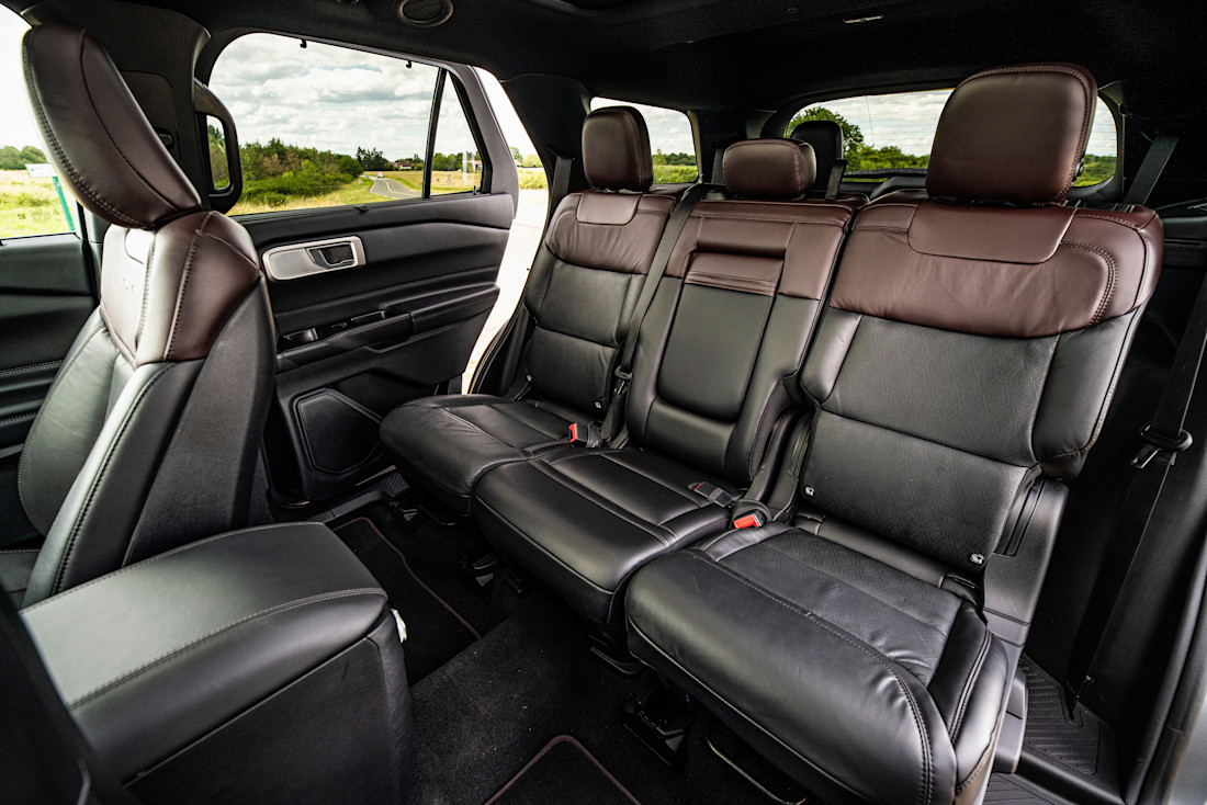 ford explorer plug-in hybrid platinum 74