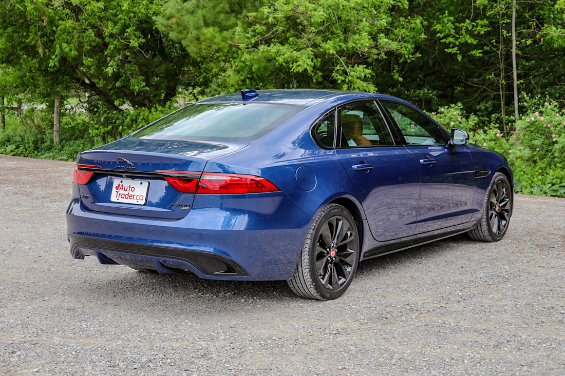 Editorial 2021 jaguar xf p300 r dynamic 08 jm