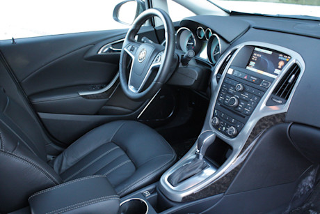 Editorial 2015 buick verano chase 006