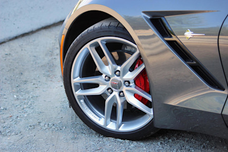 Editorial 2015 chevrolet corvette stingray 3lt 09 dh