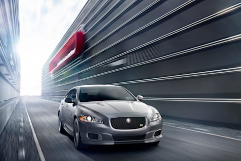 Jaguar XJR