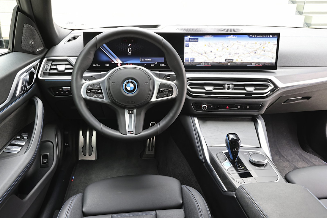bmw-i4-polestar-2-2022-7.jpg