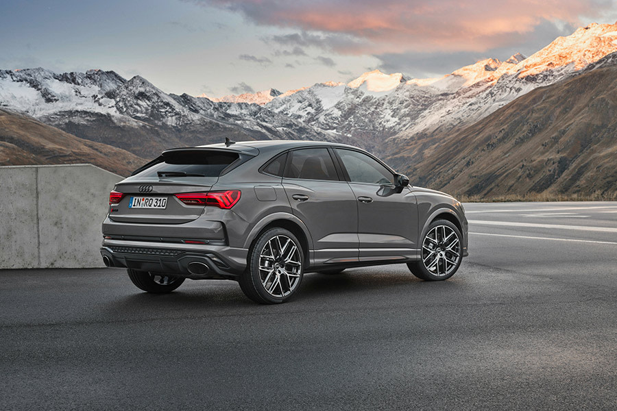 Audi RS Q3 Edition 10 Years (8).jpg