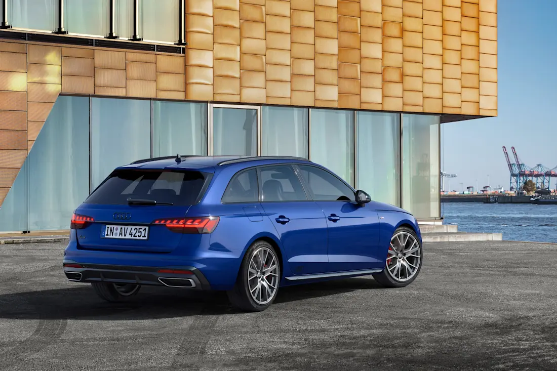 audi a4 avant s line competition plus 5