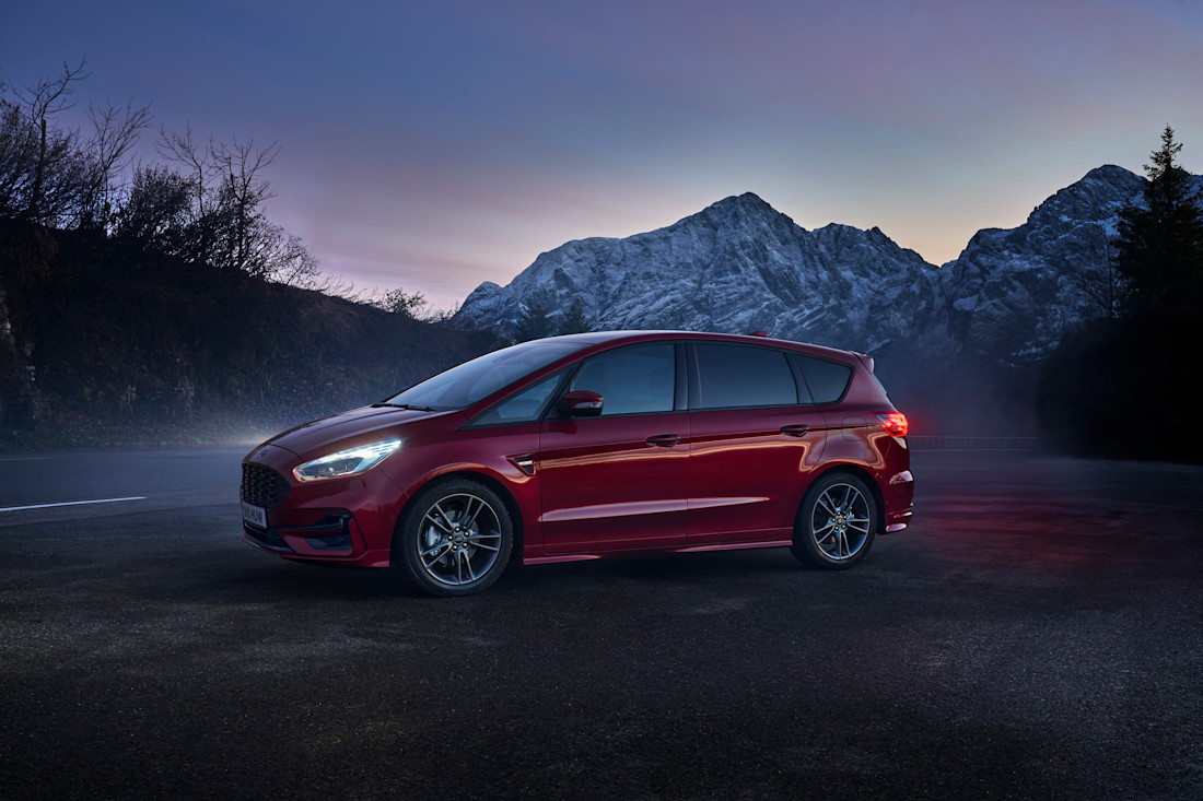 2021_ford_s_max_01_7089