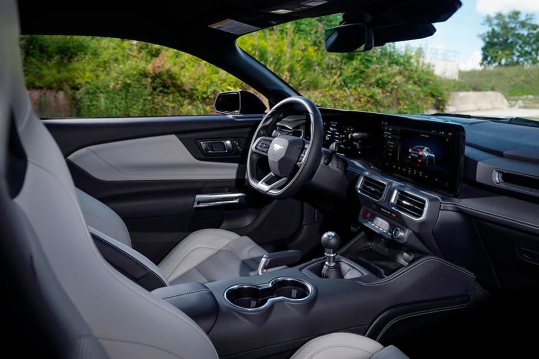 Nuevo-Ford-Mustang_GT-2024-interior (3).jpg