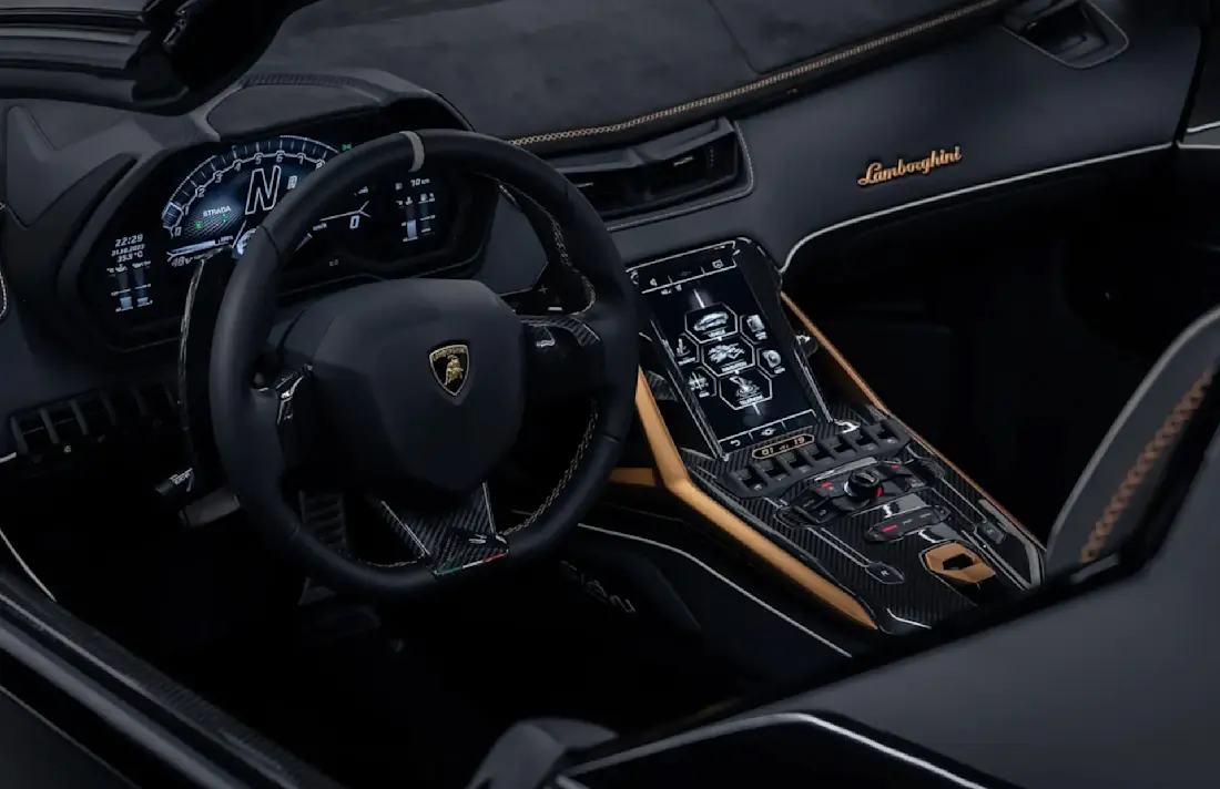 lamborghini-sin-roadster-interior (6).webp