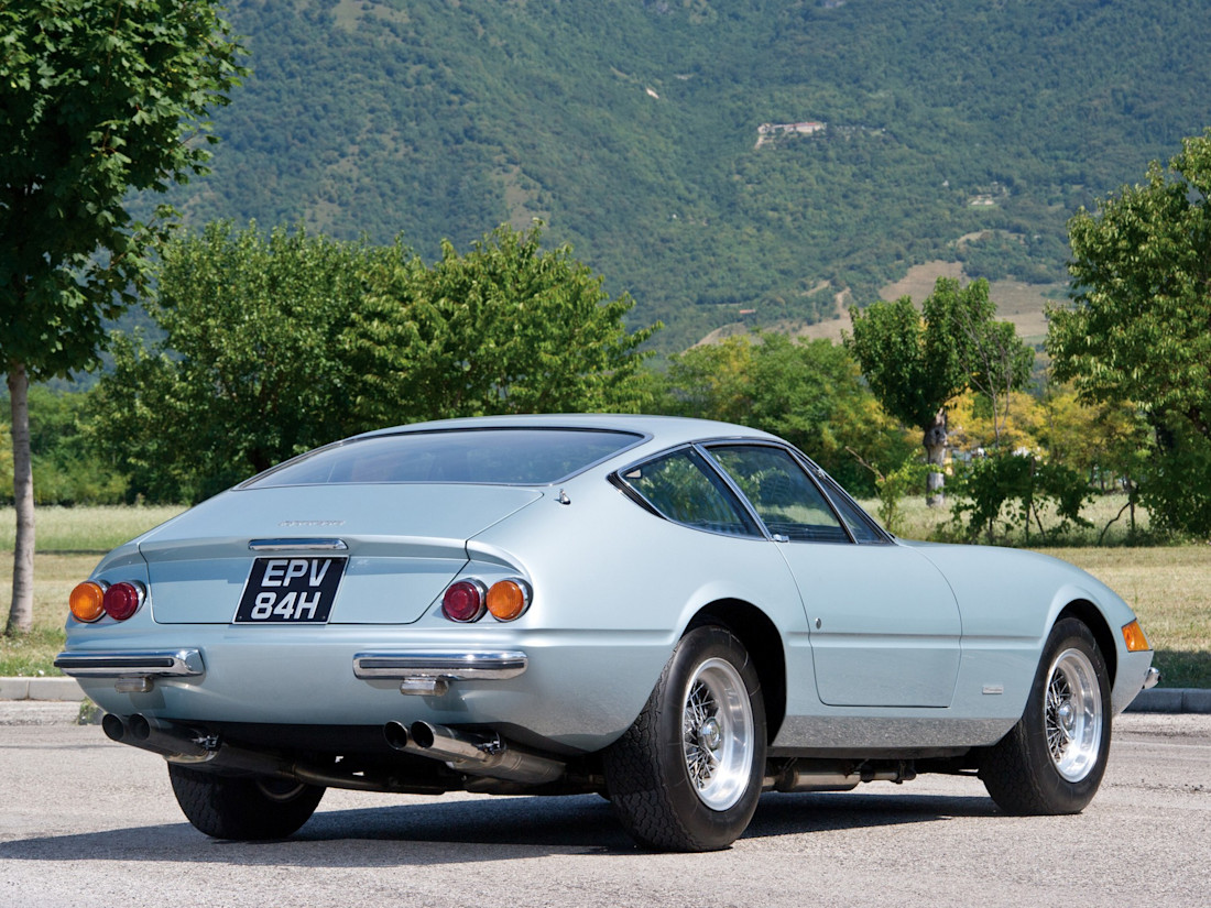 ferrari 365 gtb 4 daytona 9