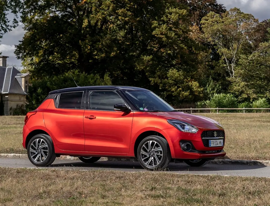 suzuki-swift-side suzuki-swift-side
