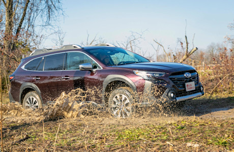 Editorial 2023 subaru outback premier xt 02 jw