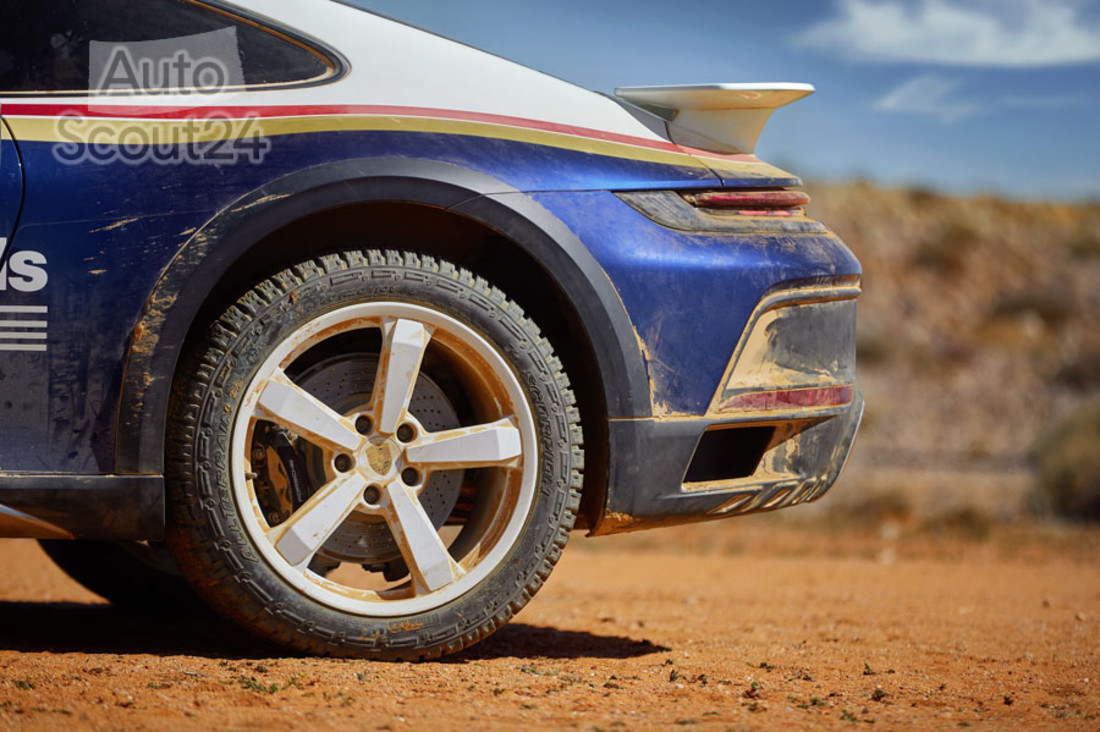 porsche-911-Dakar-11.jpg