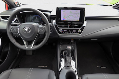 Editorial 2023 toyota corolla hatchback xse td 230901 23 jm