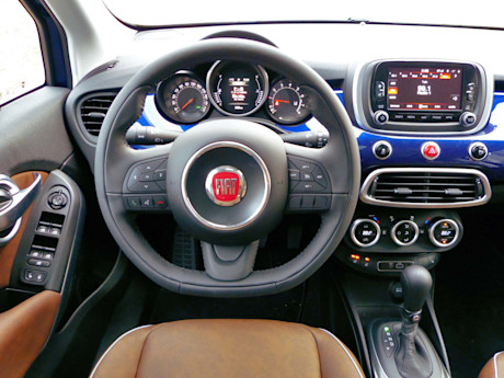 Editorial 2017 fiat 500x lounge awd 12 jb