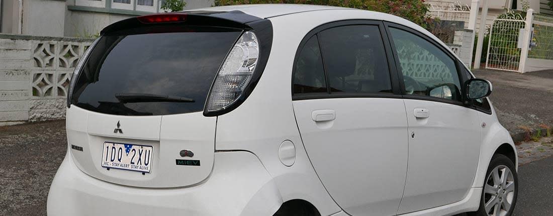 mitsubishi-i-miev-l-02