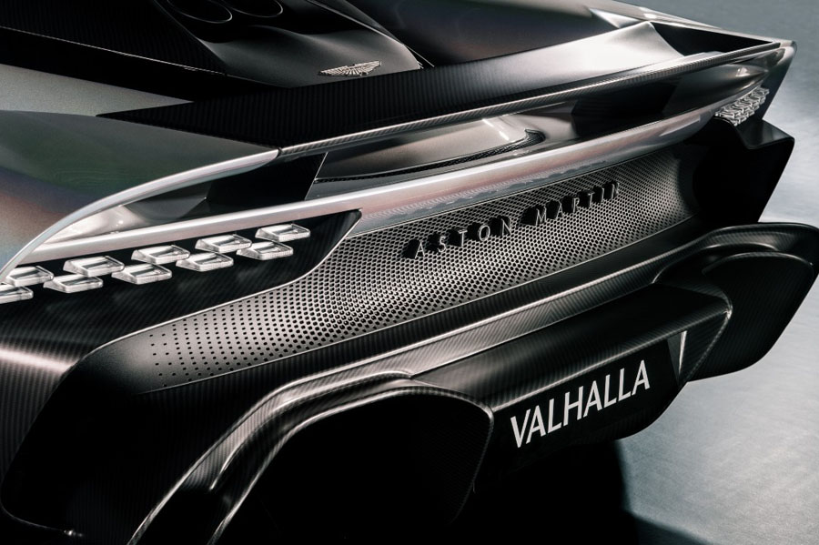 Aston-Martin-Valhalla-5.jpg