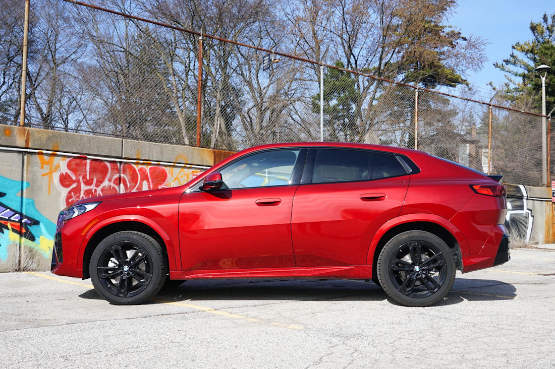 Editorial 2024 bmw x2 xdrive28i td 240424 07 jl