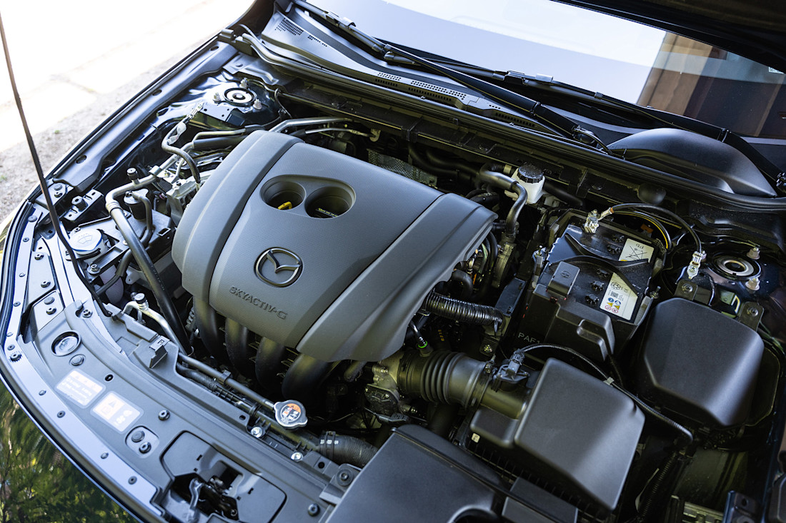 2026 Kia K4 vs Mazda3 - COMP - JW - 260626 - 1.jpg