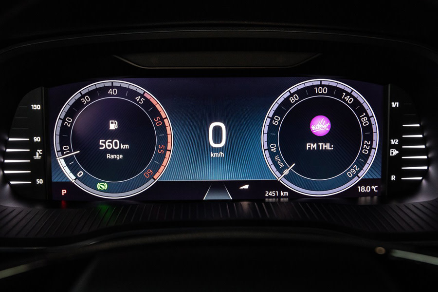 Skoda-Octavia-2020-1280-2b.jpg