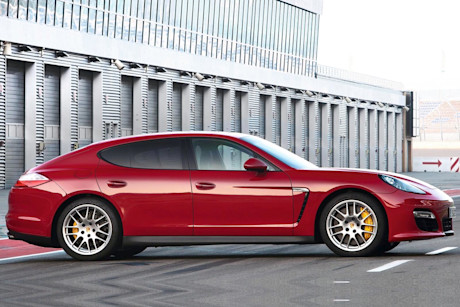 Editorial 04c 2012 porsche panamera gts