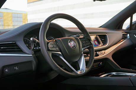 Editorial 2022 buick enclave essence 19 di
